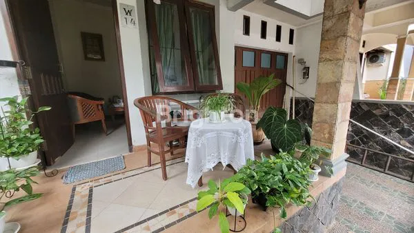 RUMAH ASRI DIDALAM CLUSTER