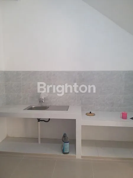 image RUMAH 3 LANTAI TANJUNG DUREN (4)