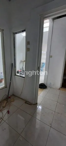 image RUMAH BARU GRESS BUKIT PALMA CITRALAND SURABAYA DEKAT CIPUTRA UNIVERSITAS HOSPITAL PELICAN HILL NORTHWEST GWALK (6)