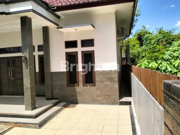 image RUMAH 4 KAMAR TIDUR SIAP HUNI SAMARINDA (6)