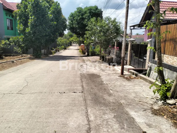 image RUMAH 4 KAMAR TIDUR SIAP HUNI SAMARINDA (8)