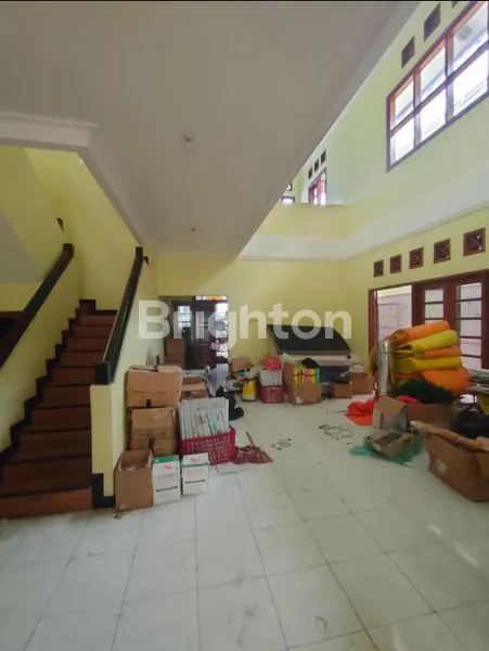 image RUMAH 2 LANTAI PANTAI MENTARI, LOKASI BAGUS (3)