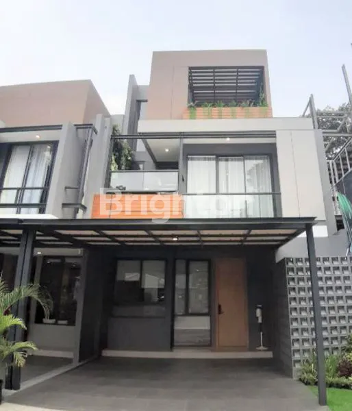 image RUMAH INDENT 3 LANTAI DENGAN 5 KAMAR (1)