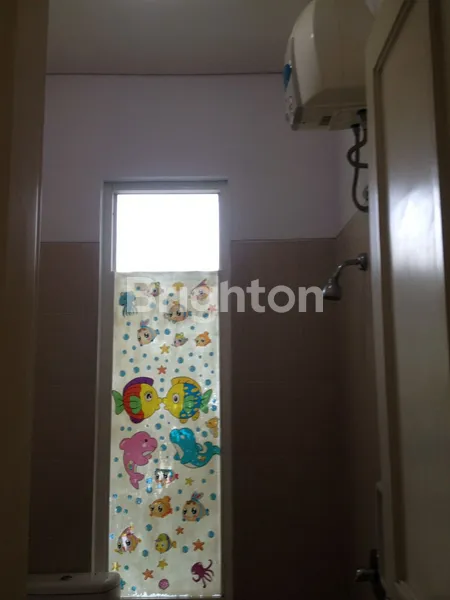 image RUMAH SIAP HUNI ROYAL RESIDENCE ADDINGTON SEMI FURNISH WIYUNG SURABAYA (6)