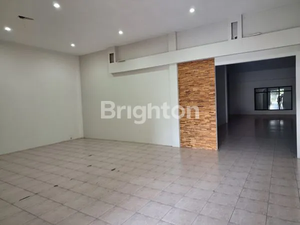 image SHOWROOM, KANTOR, GUDANG EKS MEBEL EKSPORT SIAP PAKAI DI DALEMAN (3)