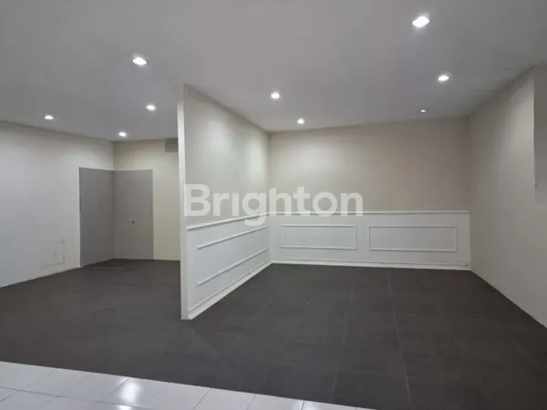 image SHOWROOM, KANTOR, GUDANG EKS MEBEL EKSPORT SIAP PAKAI DI DALEMAN (6)