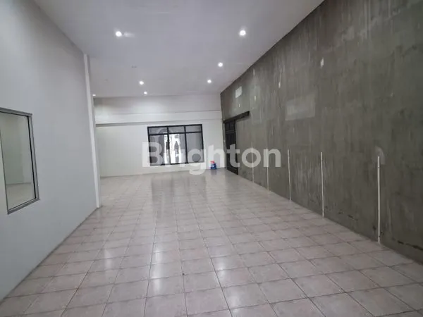 image SHOWROOM, KANTOR, GUDANG EKS MEBEL EKSPORT SIAP PAKAI DI DALEMAN (7)