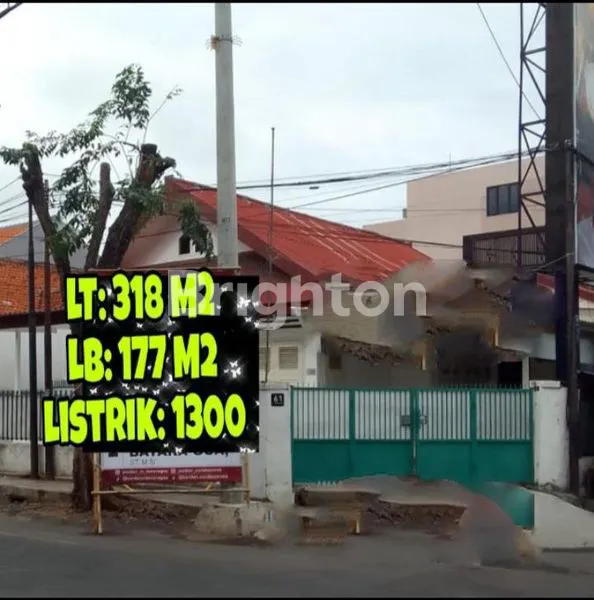 Gambar Property DIJUAL RUMAH KUNO DAERAH TAMBAK SARI