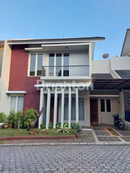 image RUMAH SECOND JALAN KECAPI, JAGAKARSA, JAKARTA SELATAN CAKEP ! (1)