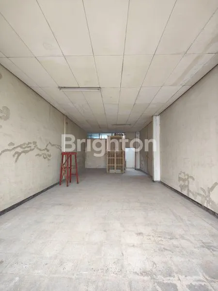 image RUKO PASAR TURI DENGAN LIFT BARANG KOMPLEK RUKO SINAR GALAXY, LOKASI STRATEGIS BERADA DI PUSAT GROSIR SURABAYA (6)