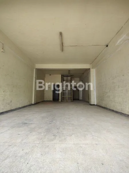 image RUKO PASAR TURI DENGAN LIFT BARANG KOMPLEK RUKO SINAR GALAXY, LOKASI STRATEGIS BERADA DI PUSAT GROSIR SURABAYA (4)