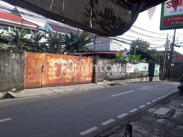 LAHAN LUAS PINGGIR JALAN DI PEJATEN TIMUR