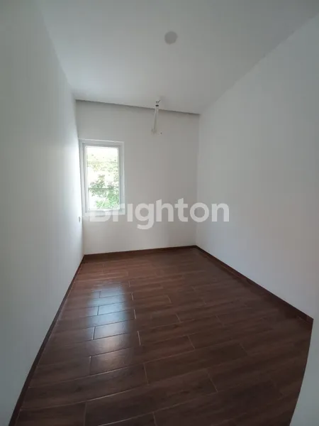 image DIJUAL RUMAH DEPOK CIBUBUR BANGUNAN BARU, DI LINGKUNGAN YANG TENANG DAN NYAMAN (8)