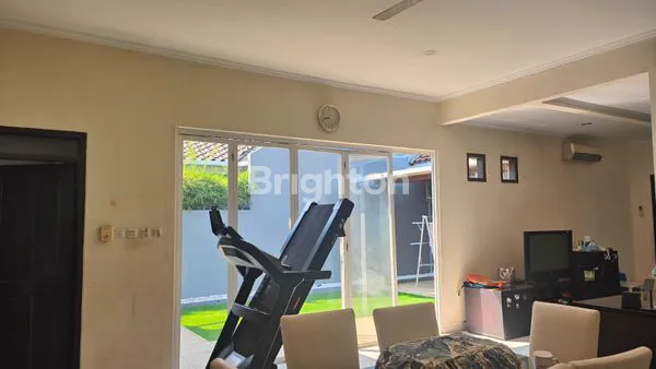 image RUMAH SIAP HUNI, BU , TURUN HARGA  DARI 2,9 M JADI 2,25 M, GREENWOOD (5)