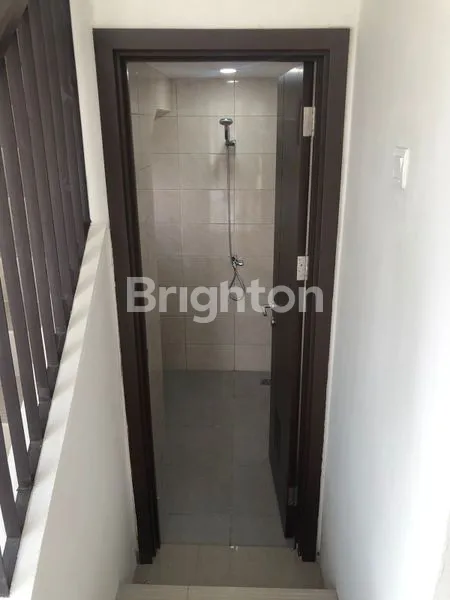 image RUMAH HOOK DI GRAHA RAYA BELUM PERNAH DIHUNI (7)