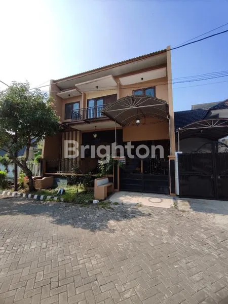 image PERMATA SAFIRA WIYUNG (1)