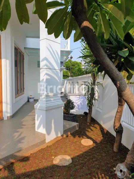 image RUMAH LUXURY BESAR RAWAMANGUN JAKARTA TIMUR  (1)