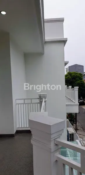 image RUMAH LUXURY BESAR RAWAMANGUN JAKARTA TIMUR  (7)