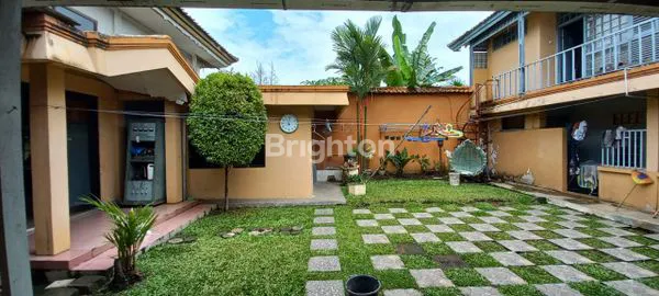 image RUMAH DAN TEMPAT USAHA PRODUKTIF YANG RAMAI PENGUNJUNG BATUJAJAR CIMAREME BATUJAJAR (4)