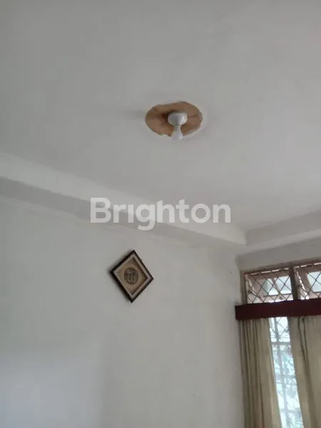 image RUMAH MEGAH DI PUSAT BISNIS CINERE (3)