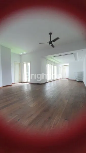 image RUMAH JL. KAVLING KPBD, KEBAYORAN LAMA, JAKARTA BARAT  (4)