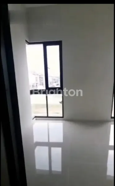 image GRAND ALANA POSISI DEPAN BOULEVARD GUNUNG ANYAR WIGUNA PURIMAS (5)