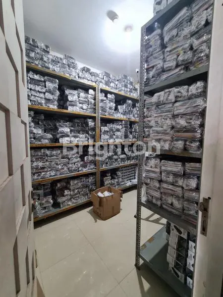 image RUKO 3 LANTAI SIAP PAKAI NEGO TIPIS (2)