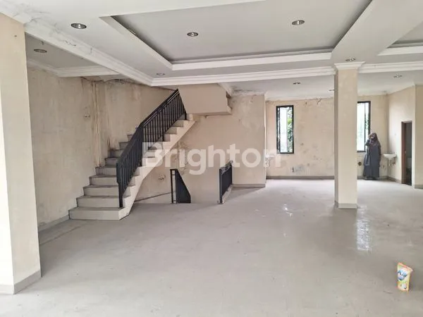 image RUKO GANDENG 3 LANTAI (3)