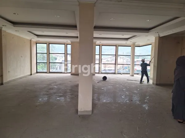 image RUKO GANDENG 3 LANTAI (8)