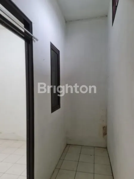 image RUMAH 2 LANTAI CLUSTER FONTANIA METLAND TAMBUN (4)