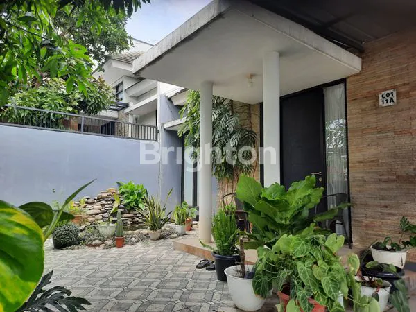 image RUMAH DI TAMANSARI CANTIK DAN MENARIK (3)