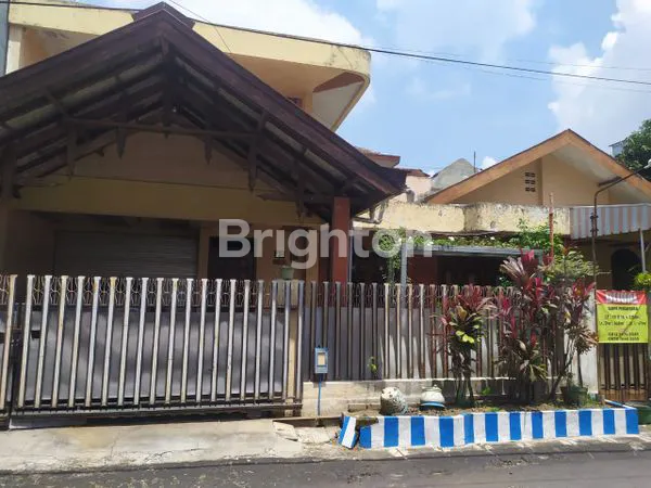 image RUMAH STRATEGIS DEKAT KAMPUS UNMER MALANG (2)