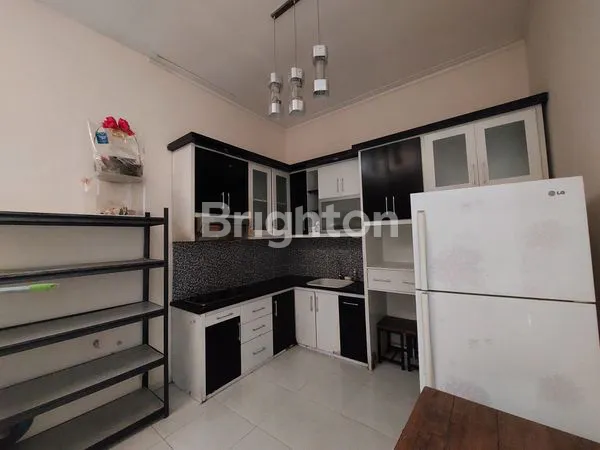 image JUAL RUMAH 2 LANTAI PANDAN WANGI SULFAT MALANG (7)
