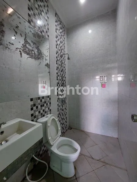 image JUAL RUMAH 2 LANTAI PANDAN WANGI SULFAT MALANG (3)