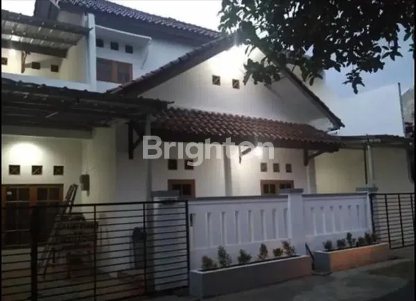 image RUMAH CANTIK NYAMAN SIAP HUNI  (2)
