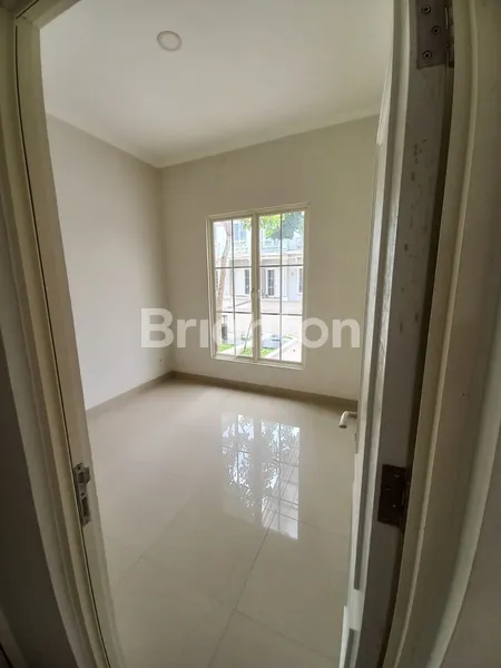 image MILLENIUM CITY UNDER 1M (6)