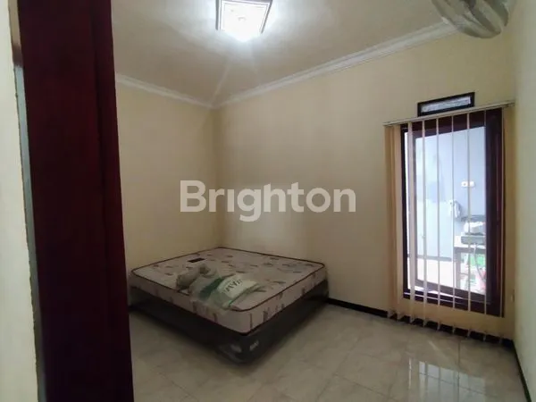 image RUMAH SIAP HUNI TERAWAT BAGUS AREA BURING MALANG (5)