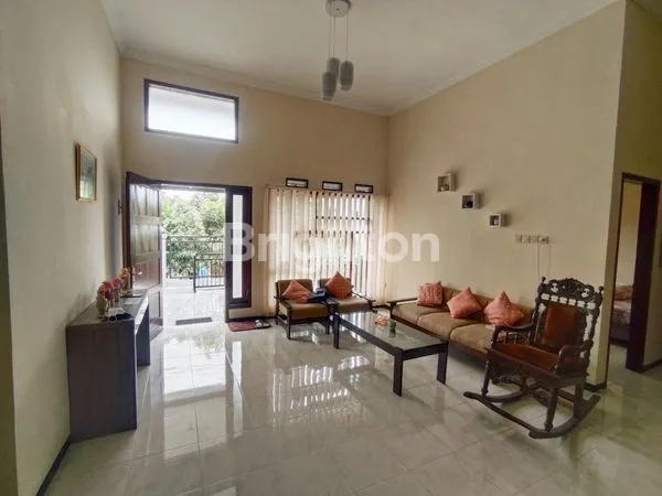 image RUMAH SIAP HUNI TERAWAT BAGUS AREA BURING MALANG (4)