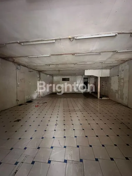 image DISEWAKAN TOKO NOL KM, TEPAT DI PUSAT KOTA SIDOARJO.  (1)