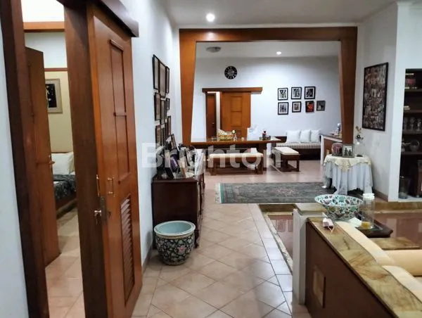 image RUMAH MEWAH DENGAN TAMAN YANG LUAS ASRI SEJUK DIKAWASAN ELITE PERUMAHAN BARANANGSIANG INDAH BOGOR (7)