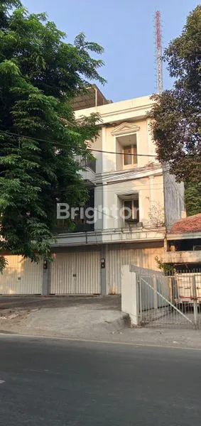 image RUKO 3 LANTAI PUSAT TENGAH KOTA  (1)