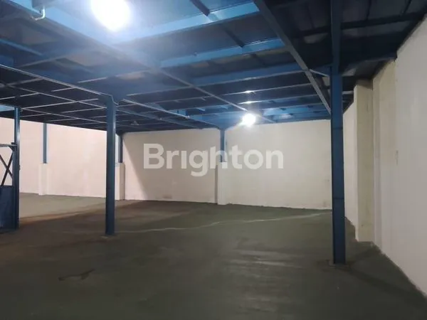 image SEWA GUDANG KALIANAK ADA KANTOR SIAP HUNI BISA AKSES CONTAINER (5)