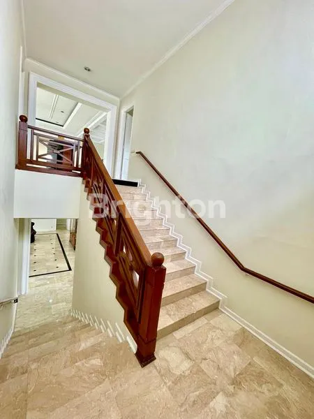 image RUMAH SULTAN, SUPER LUAS, DAN STRATEGIS KAWASAN PONDOK INDAH (8)