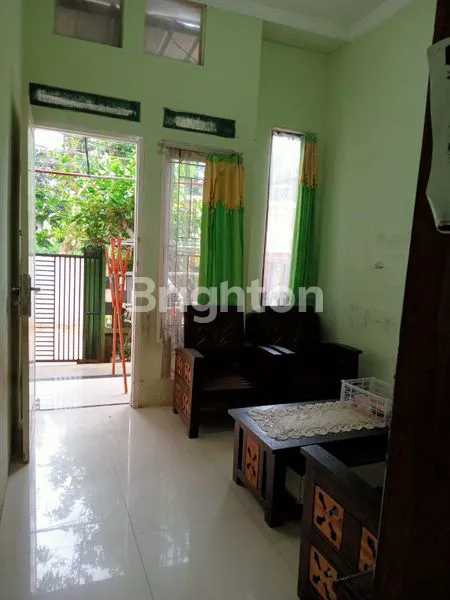 image RUMAH CANTIK MINIMALIS SEBELAH ALUN ALUN KOTA DEPOK (2)