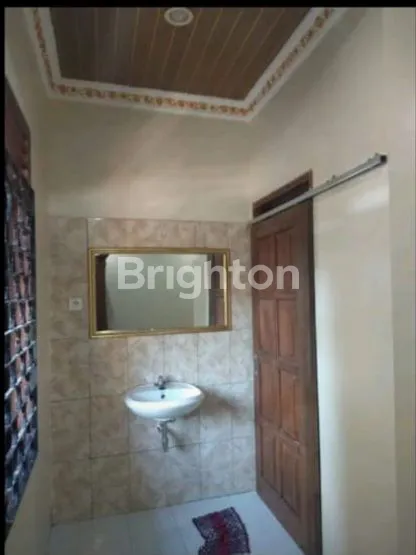 image RUMAH CANTIK NYAMAN DEKAT STASIUN TERMINAL SOLO (5)