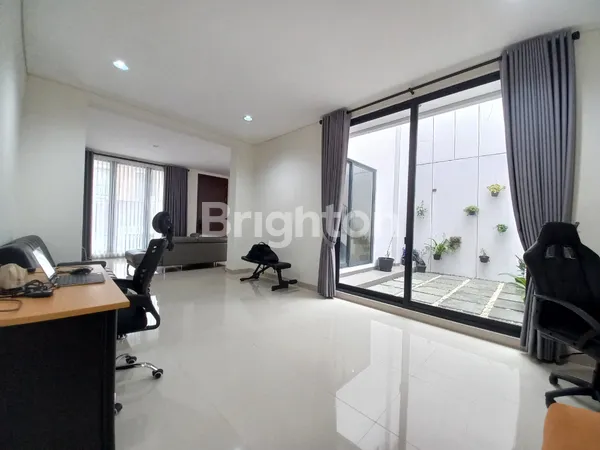 image RUMAH VIEW DANAU DAN BUKIT DI SUMMARECON BOGOR (3)