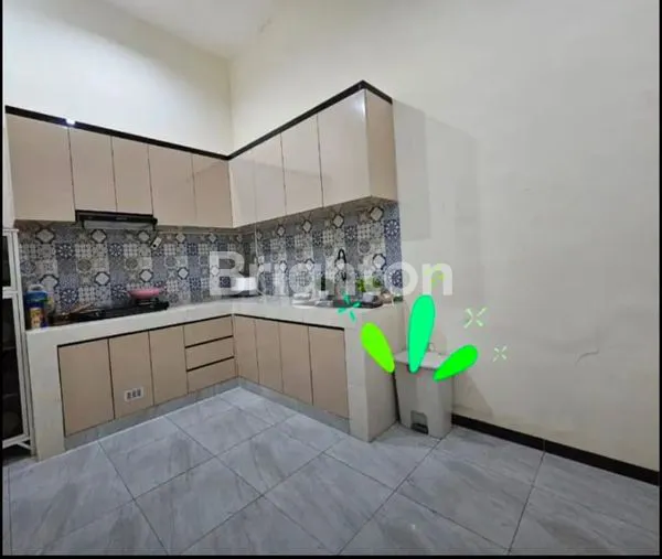 image RUMAH SIAP HUNI DEKAT ALUN ALUN (1)