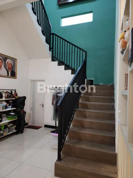 image HUNIAN MEWAH SURABAYA DALAM CLUSTER ROW JALAN LUAS, KOMPLEK ELIT (6)