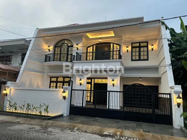 image RUMAH BARU GRESS CUAKEEP MODERN KOLONIAL 2LANTAI ! JUAL MANYAR KERTOADI (1)