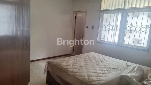 image RUMAH  BELAKANG MALL CIPUTRA WORD (4)